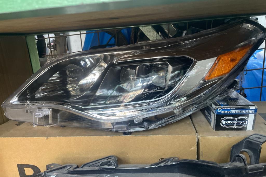 Lights Front light Toyota Avalon