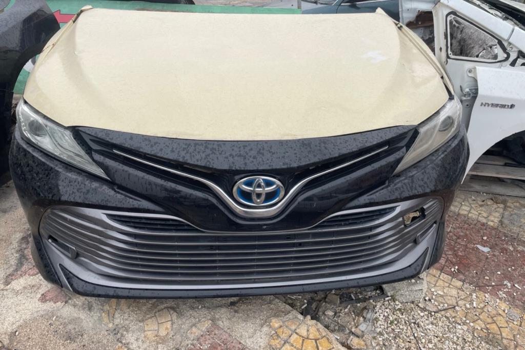 Body  Front clip Toyota Camry