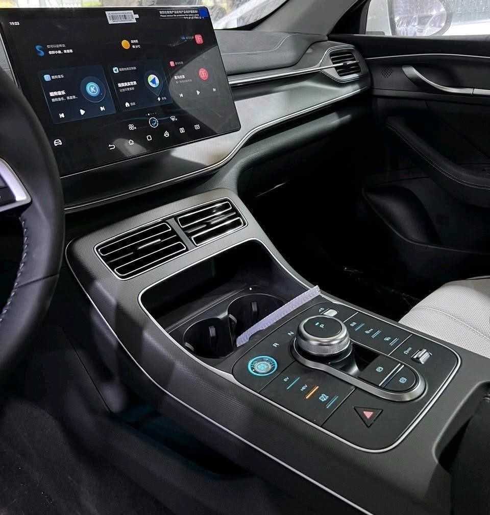 BYD Destroyer 05 2025