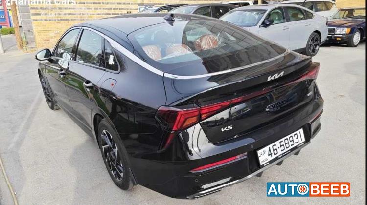 KIA K5 2025