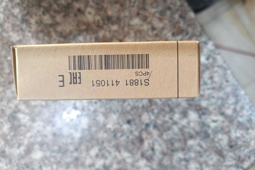 Engine Spark Plug Hyundai Avante