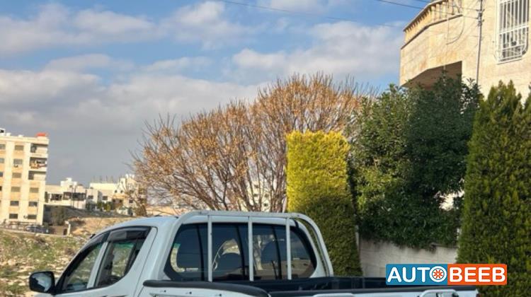 Mitsubishi L200 2015