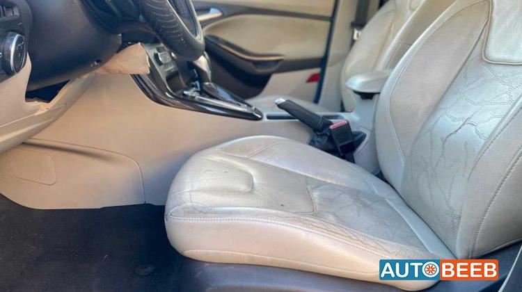 فورد فوكس 2015