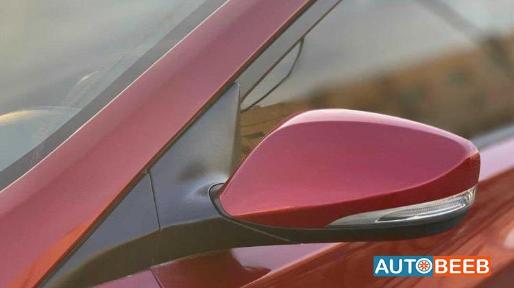 Hyundai Elantra 2012