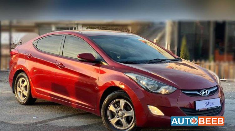 Hyundai Elantra 2012