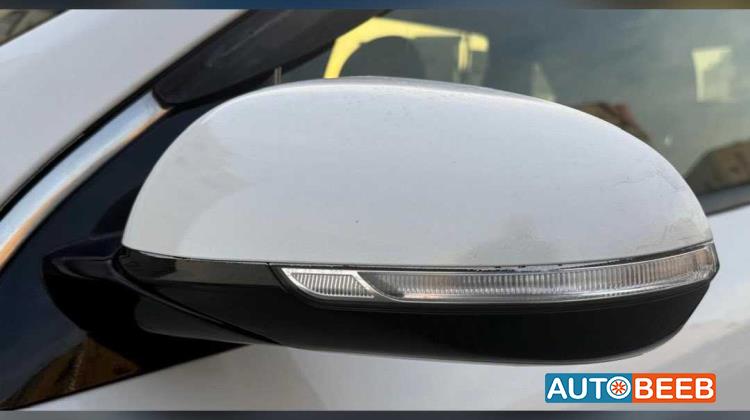 كيا نيرو 2017