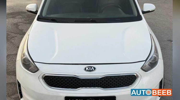 كيا نيرو 2017