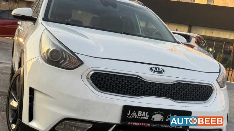 كيا نيرو 2017