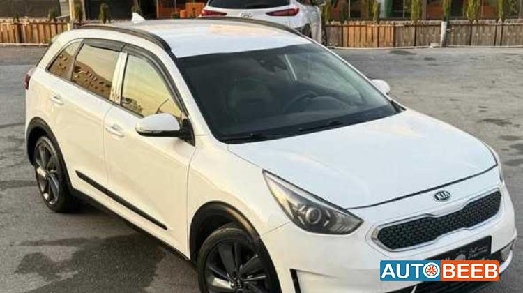 كيا نيرو 2017