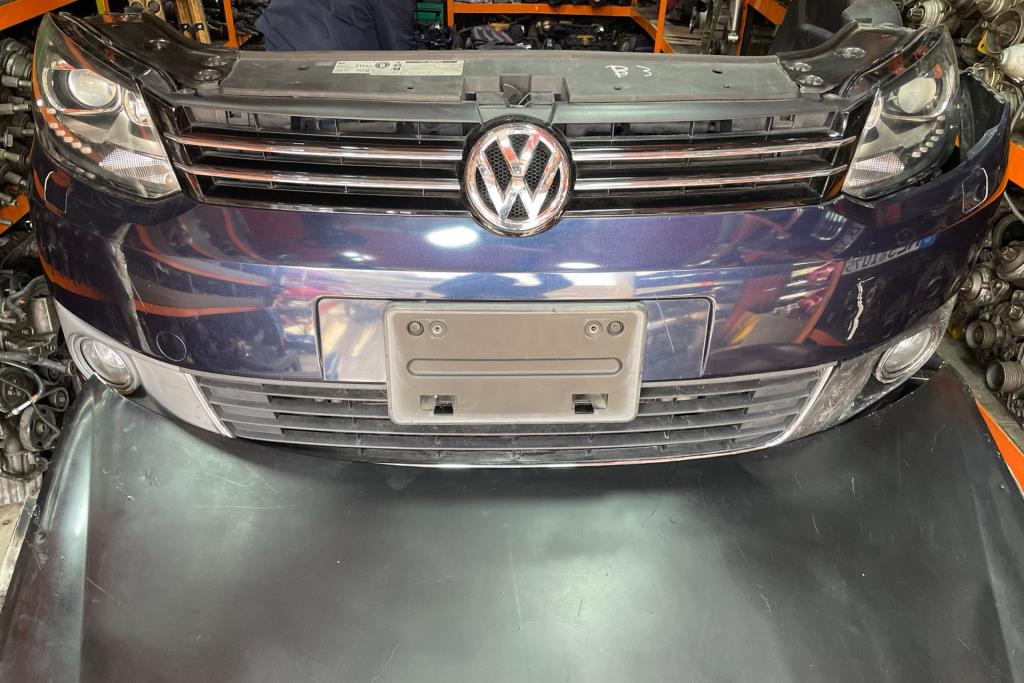 واجهة امامية طمبون اضوية يمين شمال فولكس فاجن كادي 2010 2011 2012 2013