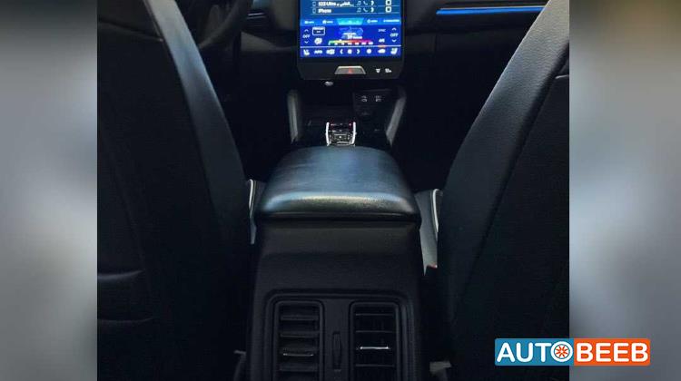 هوندا e:NS1 2022