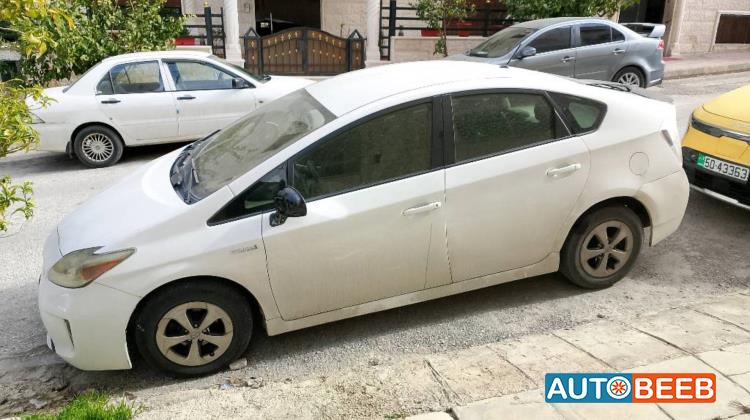 Toyota Prius 2013