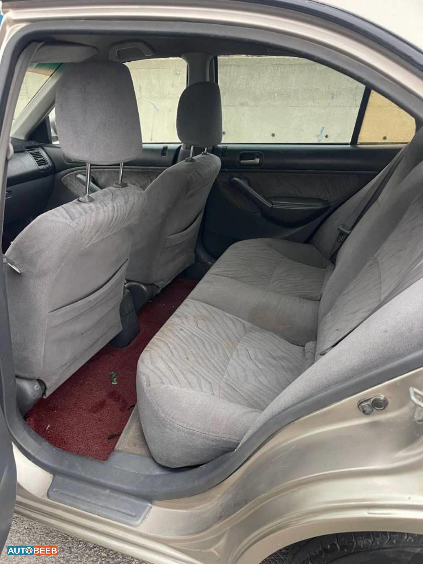 هوندا سيفيك 2002