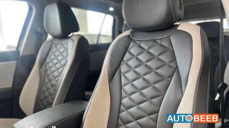 Volkswagen ID.6 2023