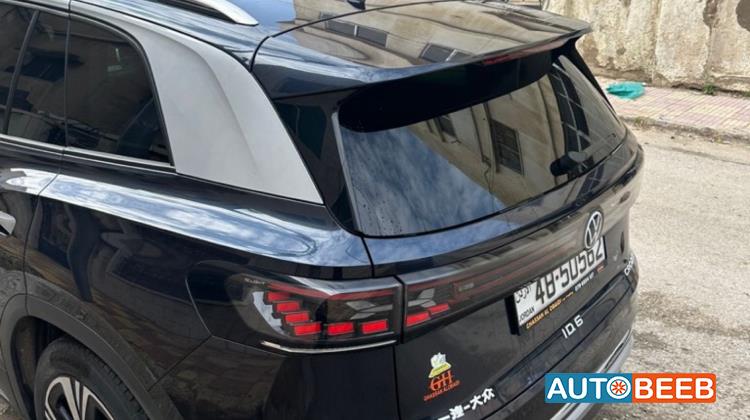 Volkswagen ID.6 2023