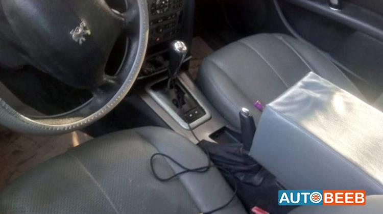 Peugeot 4007 2005