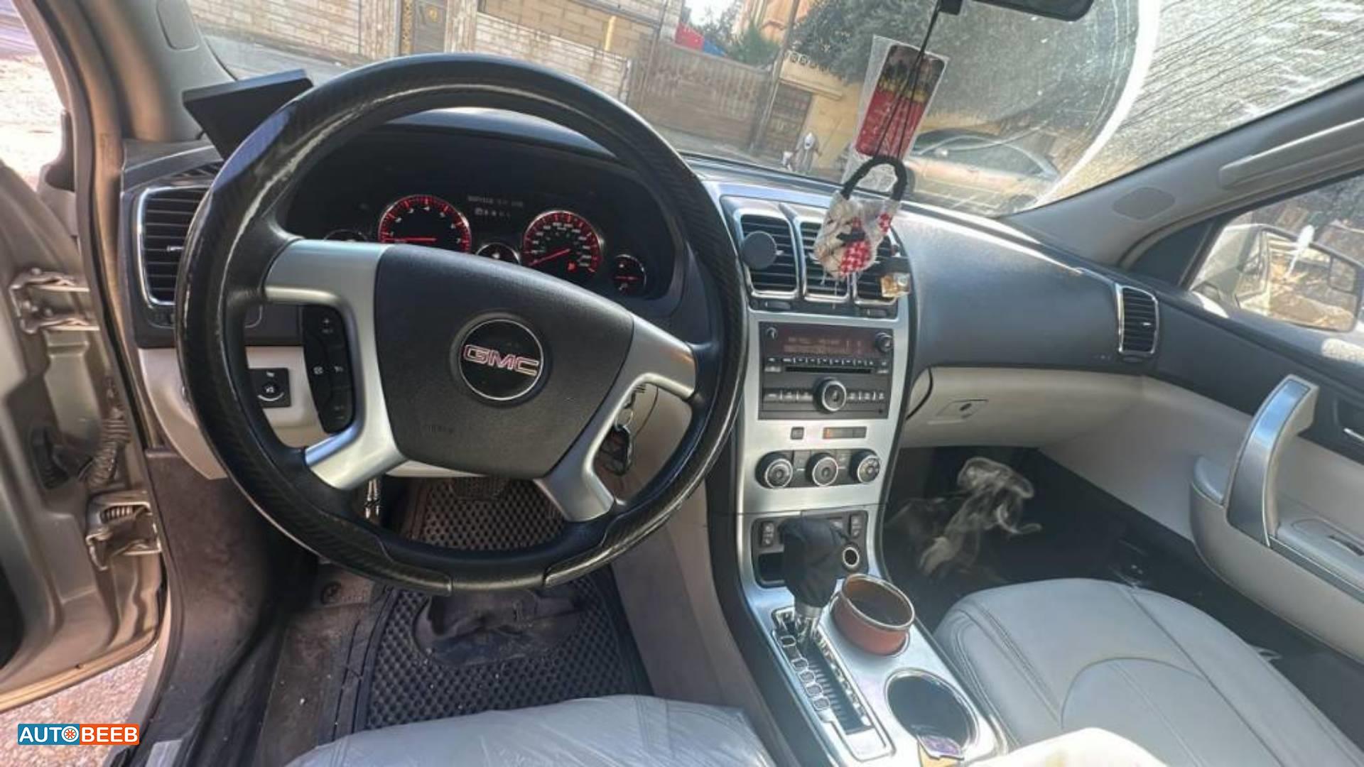 GMC Acadia 2008