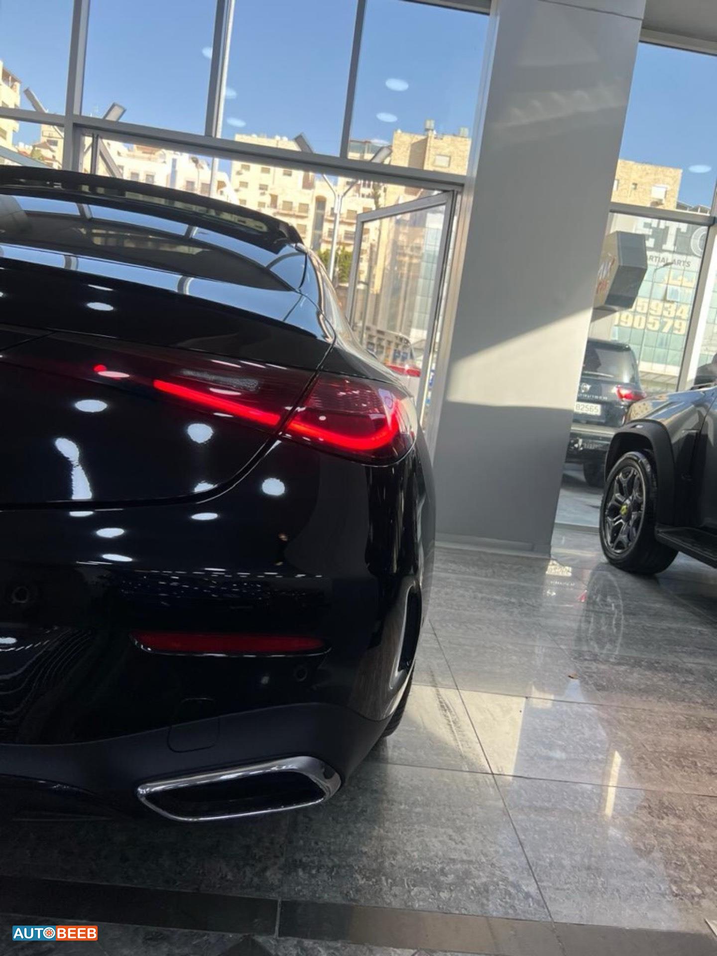 Mercedes Benz CLE200 2024