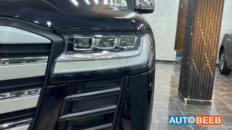 Toyota Land Cruiser 2024