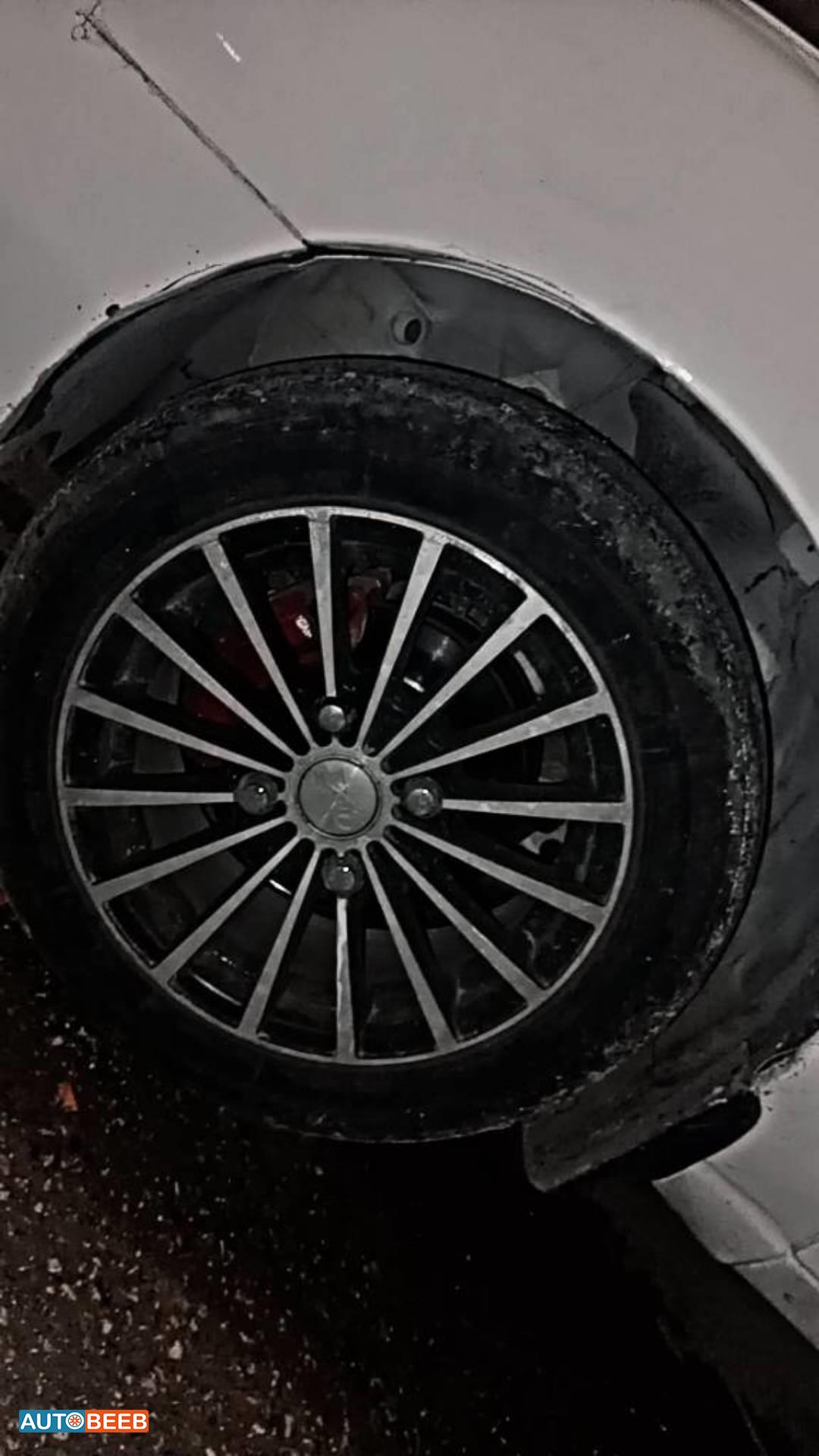 هيونداي اكسنت 1998