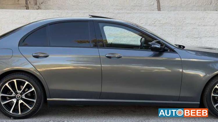 Mercedes Benz E200 2021