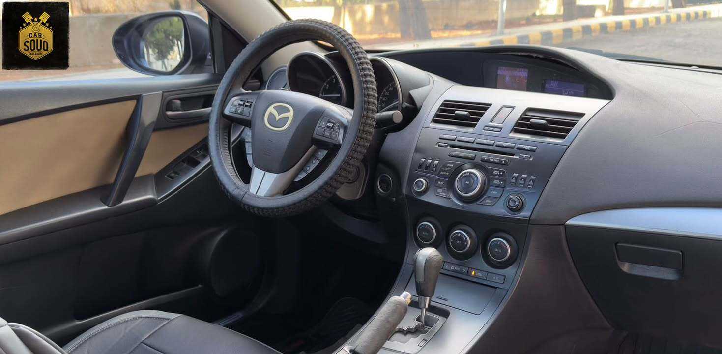 Mazda 3 2012