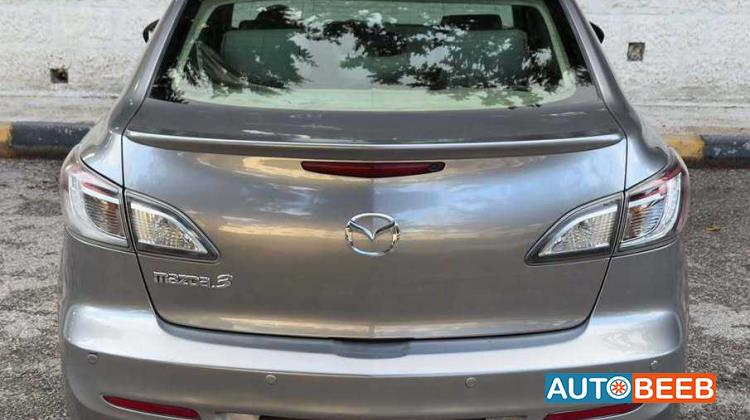Mazda 3 2012