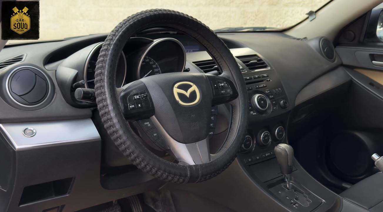 Mazda 3 2012