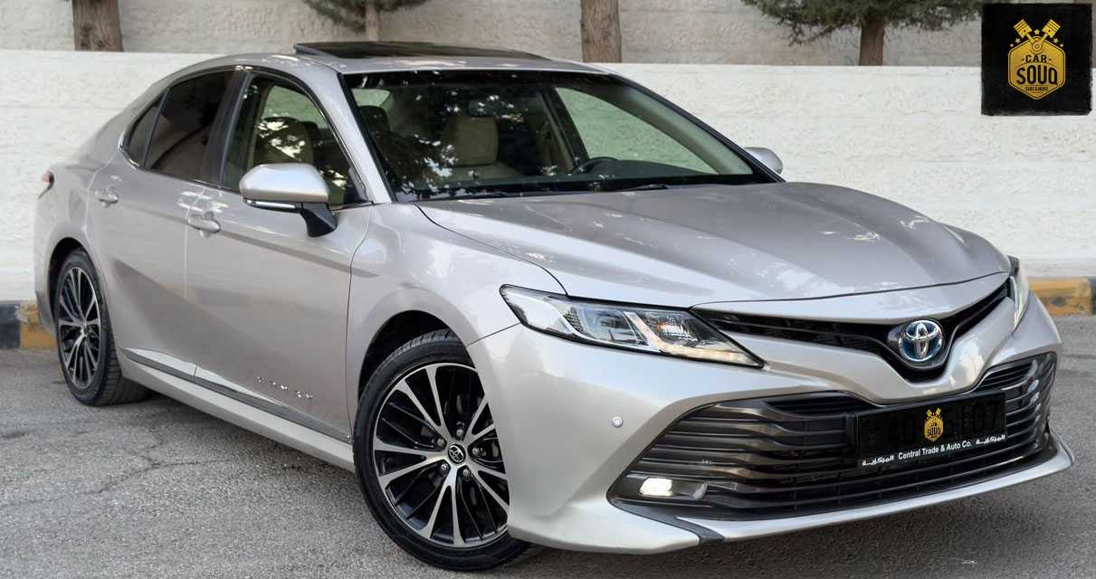 Toyota Camry 2019