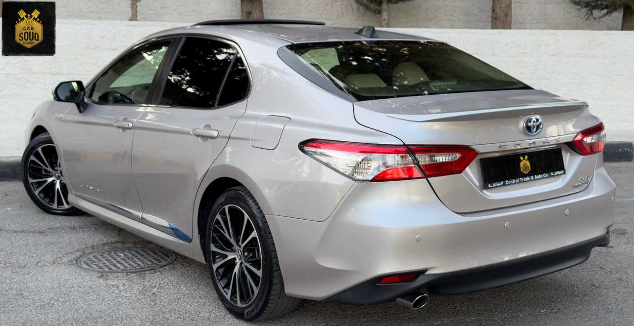 Toyota Camry 2019