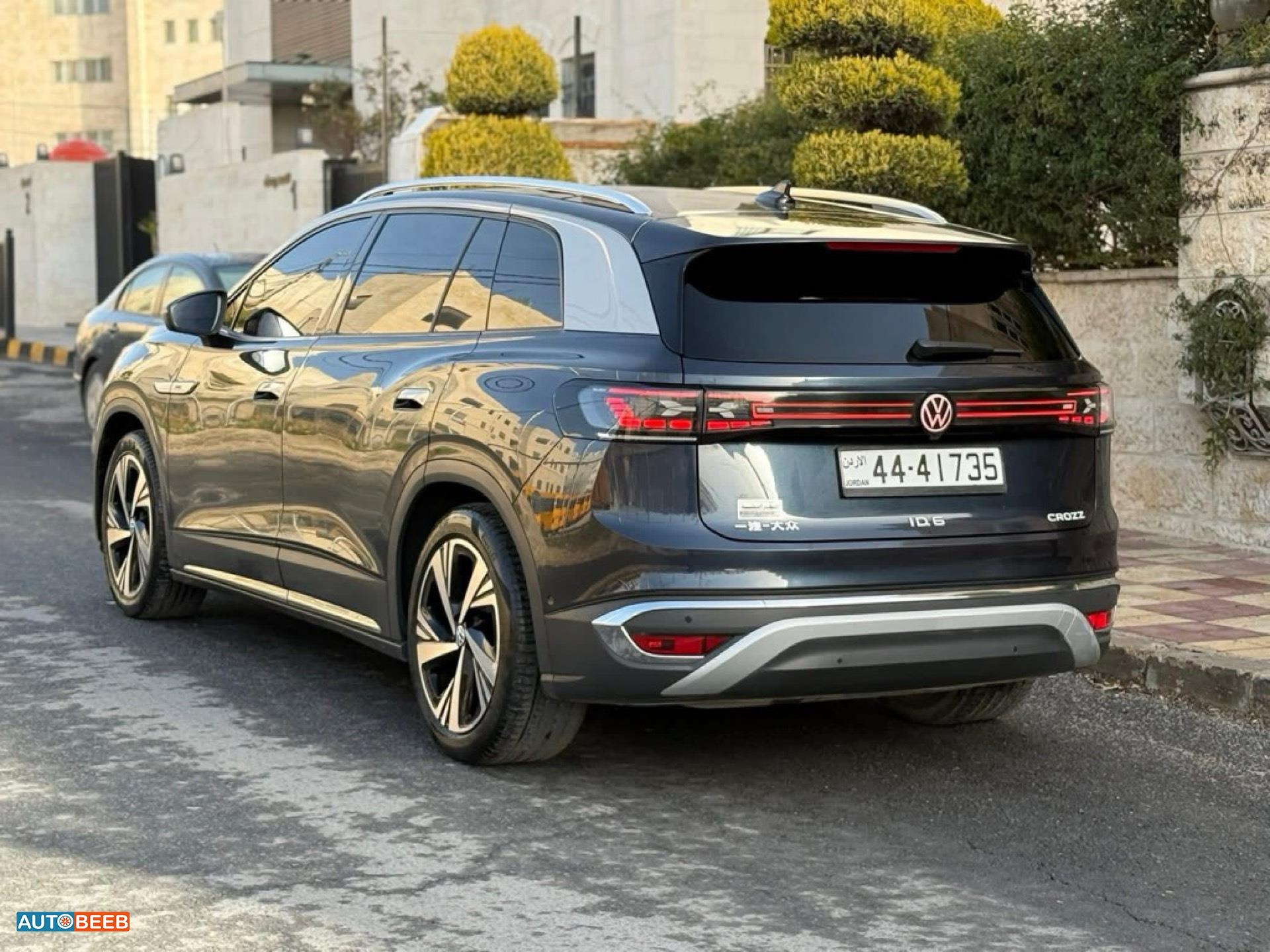 Volkswagen ID.6 2022