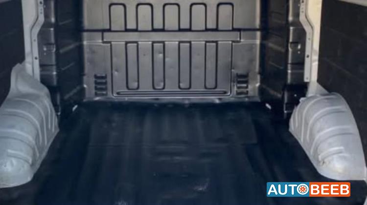 Minibus Hyundai 2017