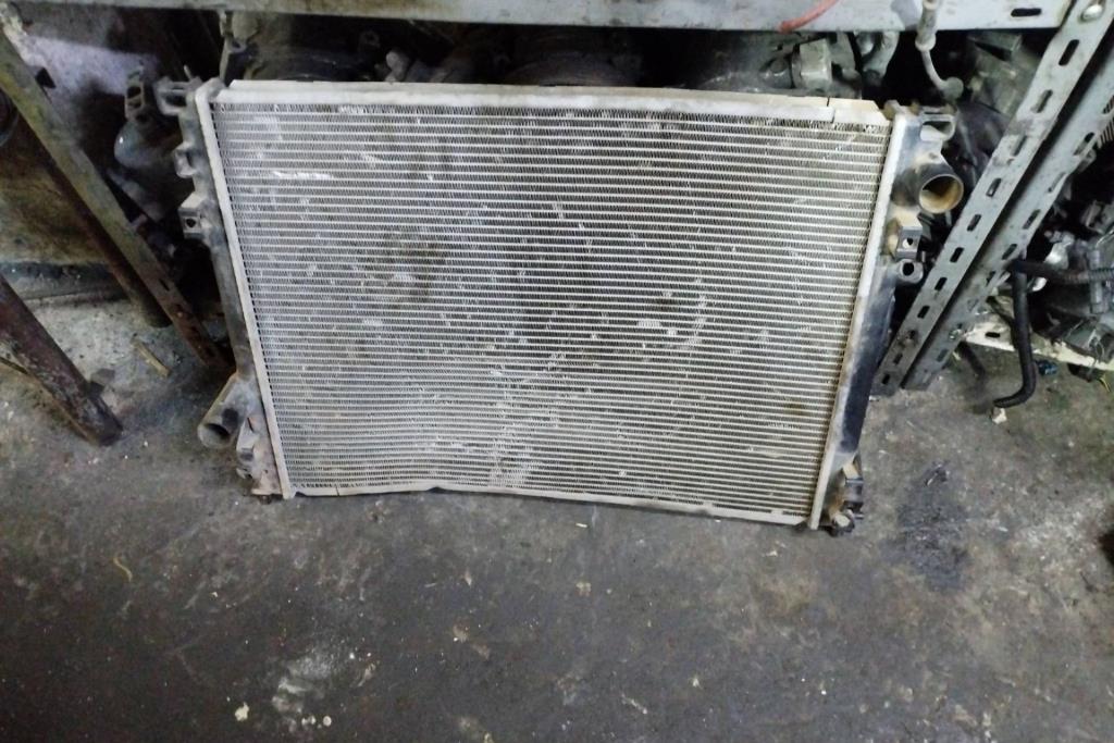 روديتر ماء كراسيلر سي 300 2006 2007 2008 2009 2010