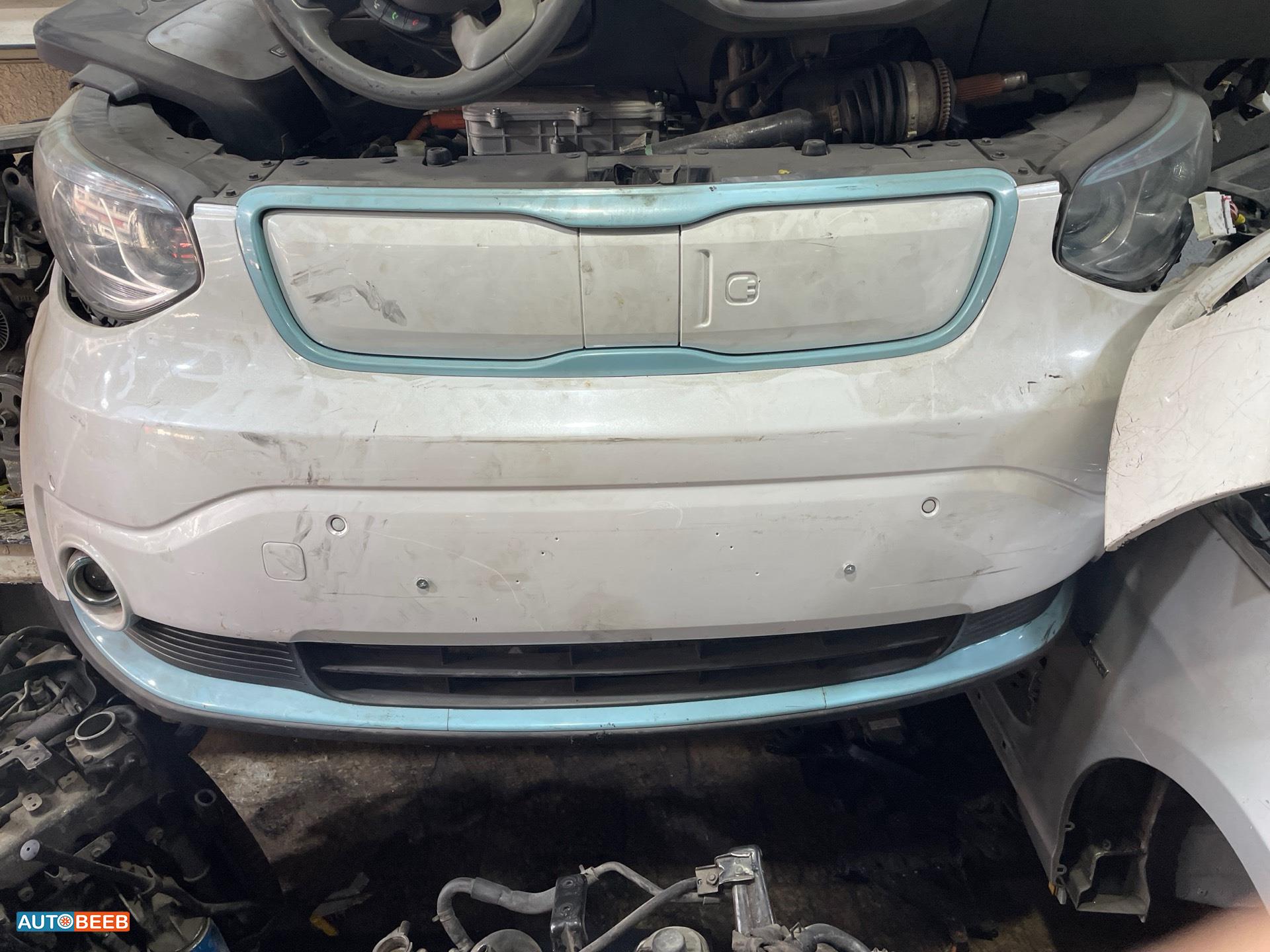 Body  Front clip KIA Soul
