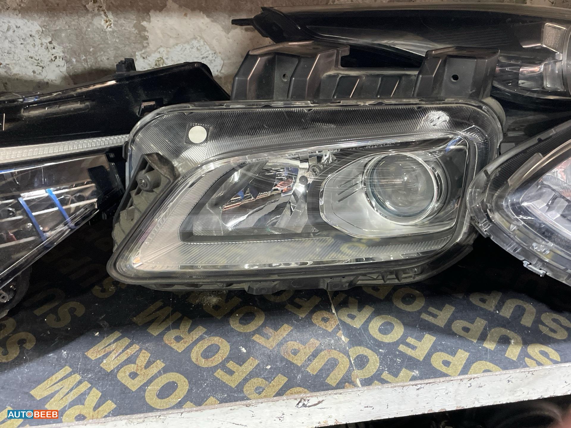 ضوء امامي يمين شمال هيونداي كونا 2019 2020 2021