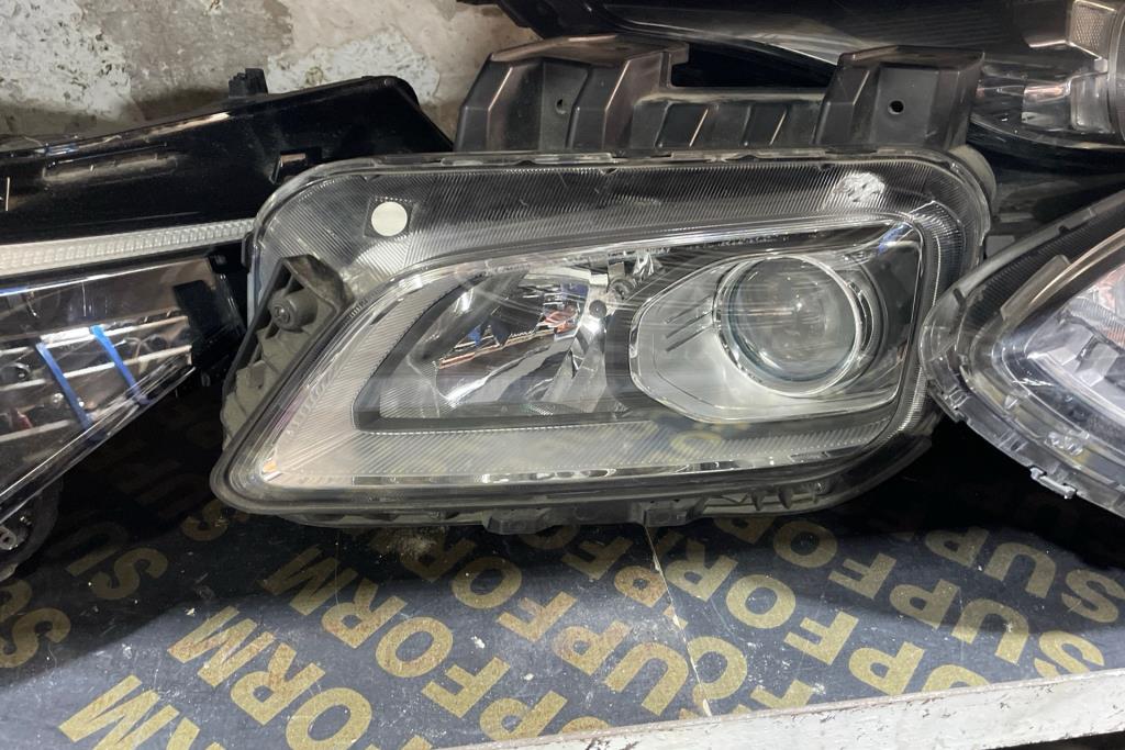 ضوء امامي يمين شمال هيونداي كونا 2019 2020 2021