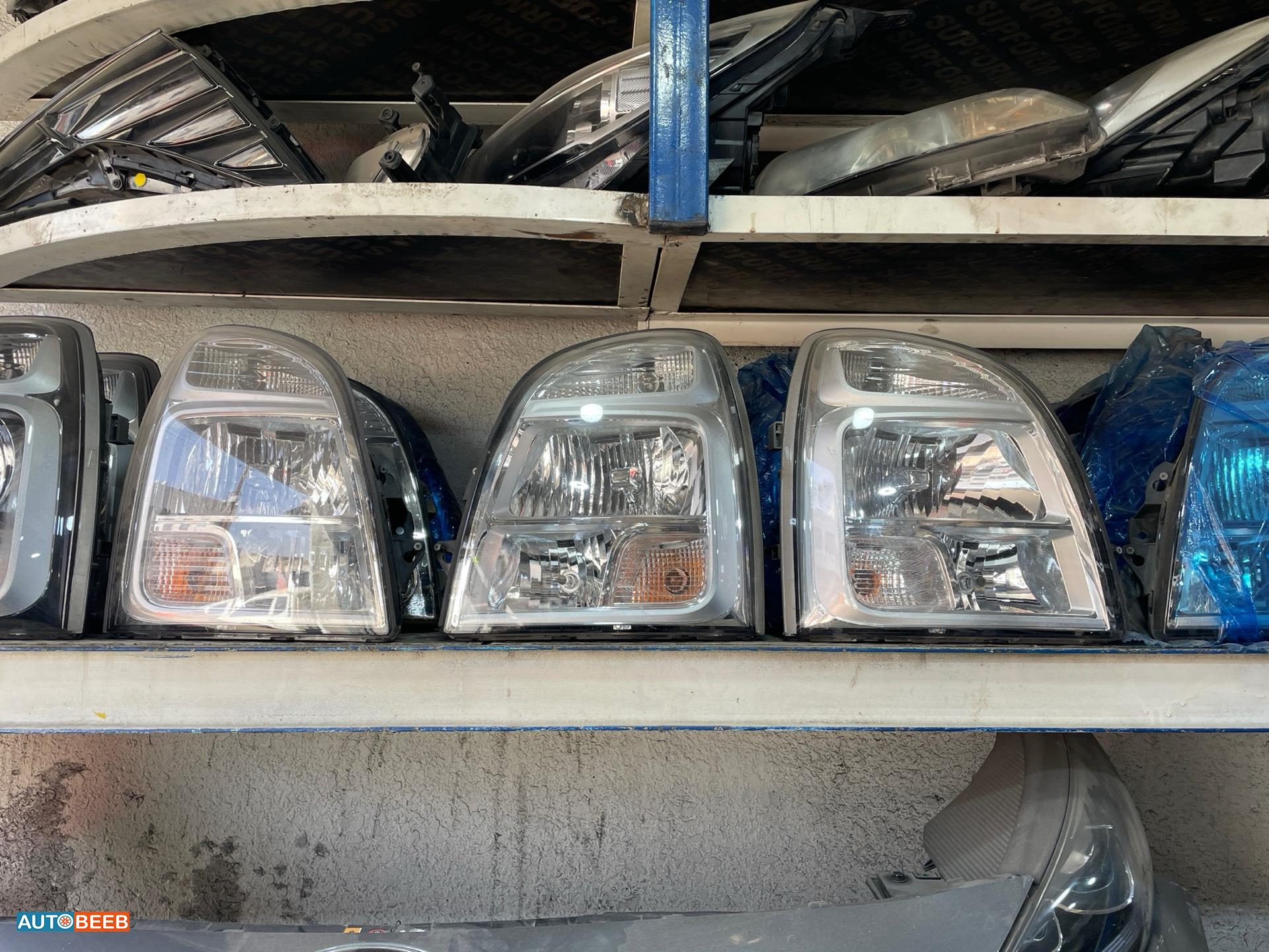 ضوء امامي يمين شمال هيونداي بورتر 2020 2021