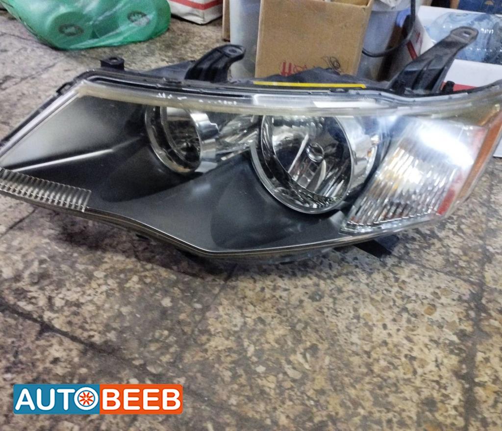 Lights Front light Mitsubishi Outlander