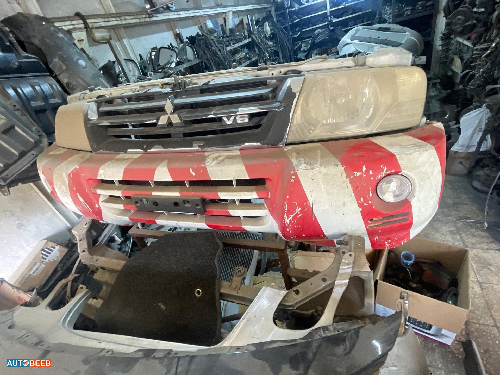 Body  Bumper Mitsubishi Pajero