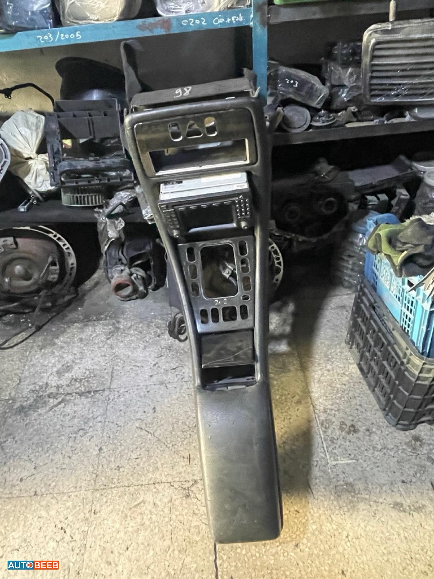 جحش وسط كامل ايڤنجارد مرسيدس Clk200 2000