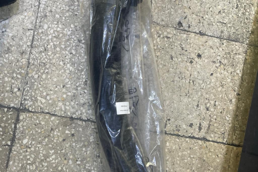 خرطوم هواء مرسيدس E200 2004 2005 2006 2007