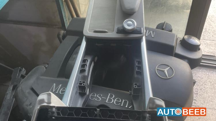 Cabin  Dashboard Mercedes Benz C200