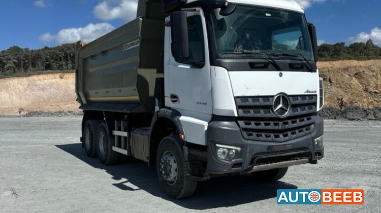 Tipper Mercedes Benz 2023