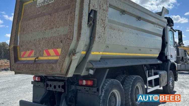 Tipper Mercedes Benz 2023
