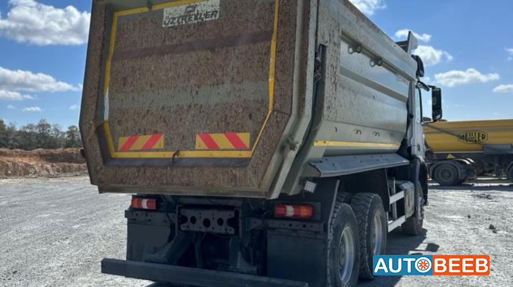 Tipper Mercedes Benz 2023