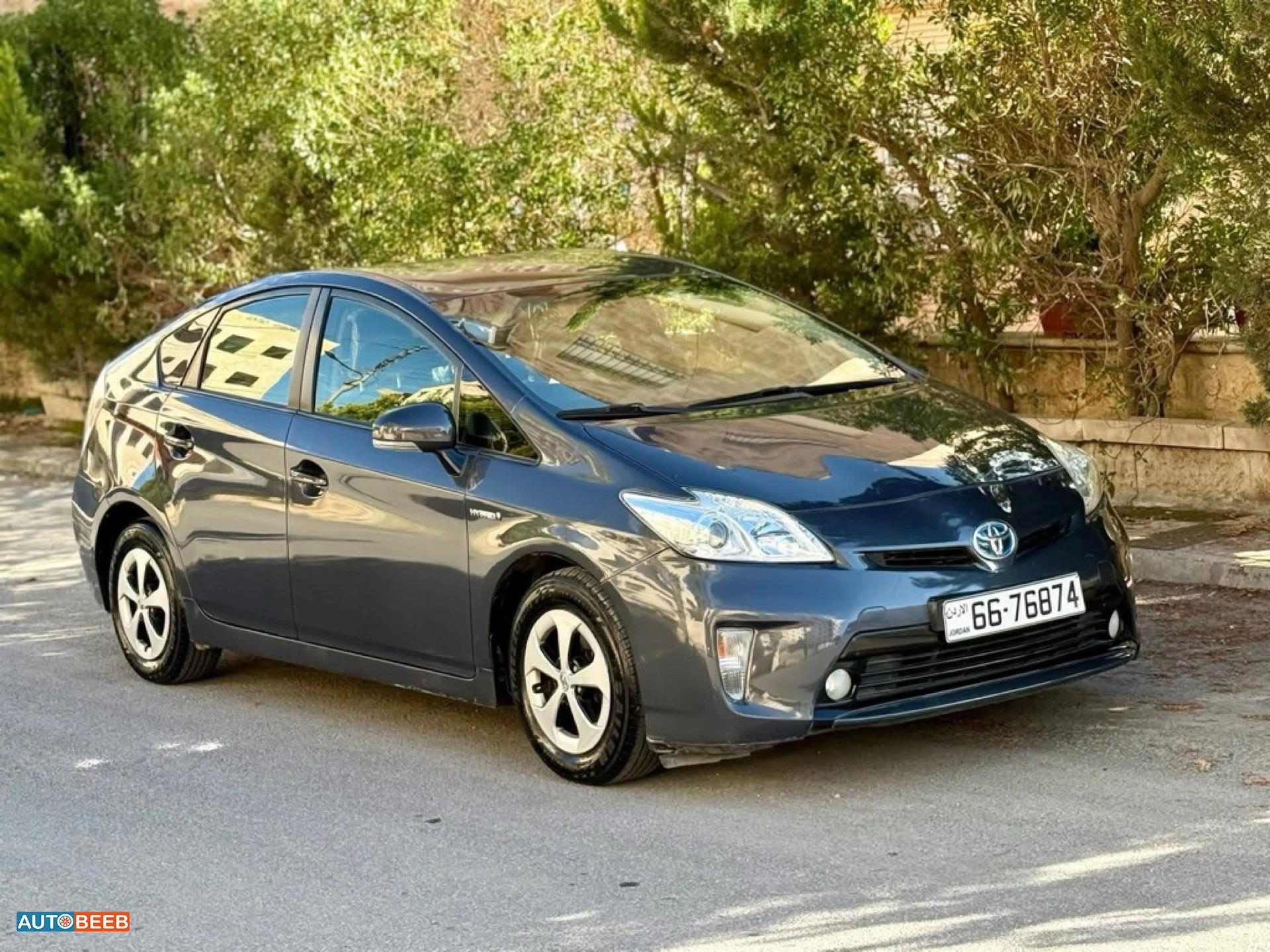Toyota Prius 2014