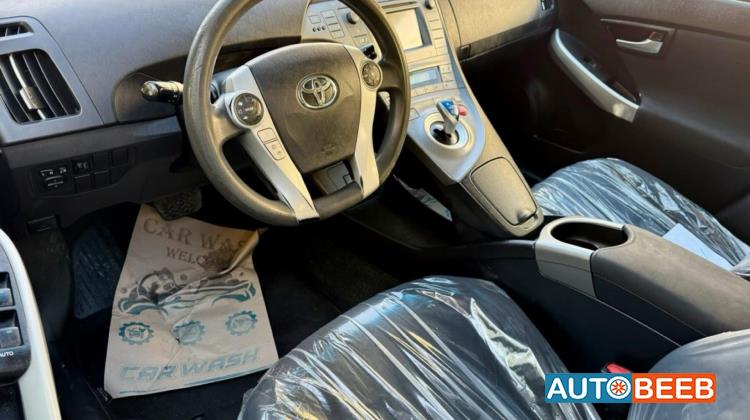 Toyota Prius 2014