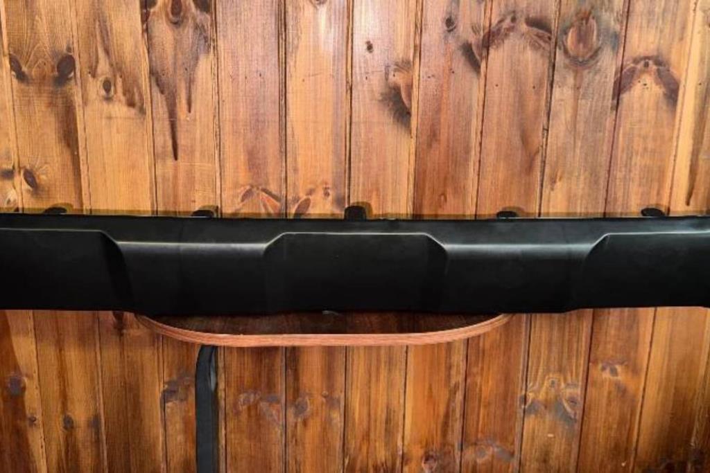 شفة سفلية تويوتا تاكوما 2017 2018 2019 2020 2021 2022 2023