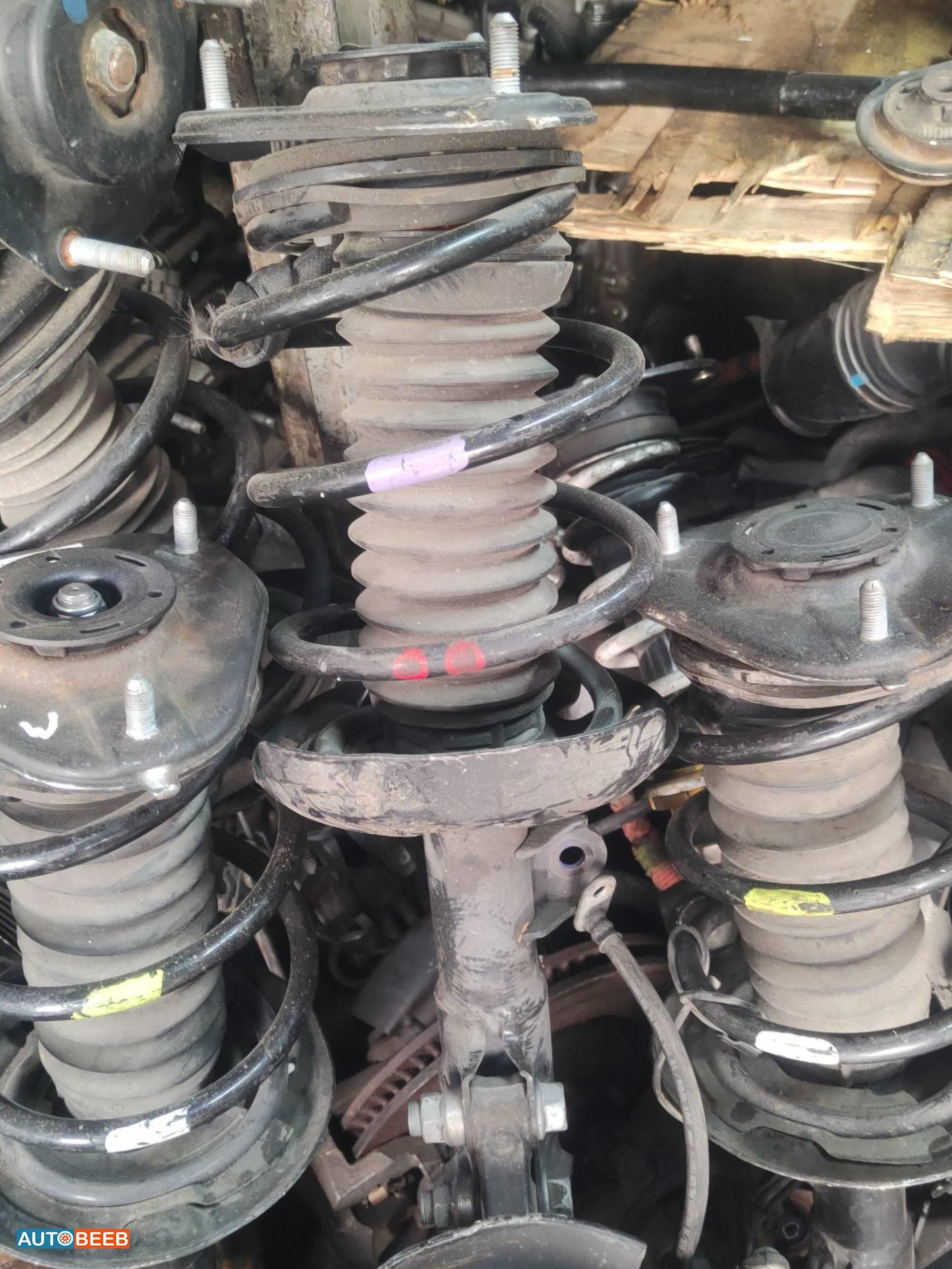 صنوبرص أمامي تويوتا كورولا 2020 2021 2022 2023 2024