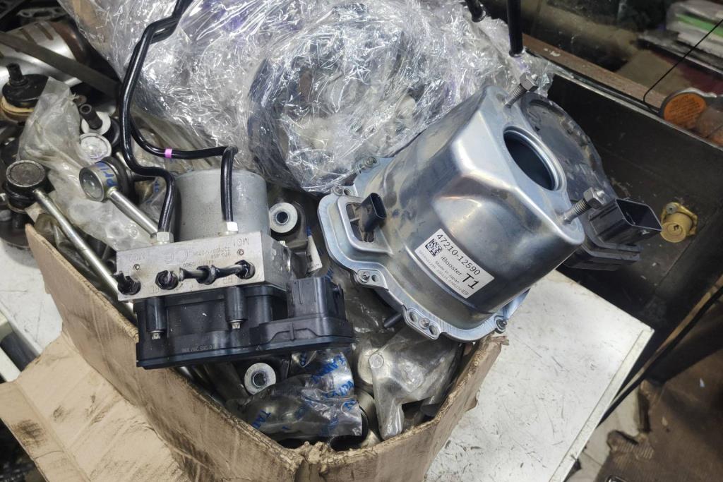 Abs  سيرفو بريك تويوتا كورولا 2022 2023 